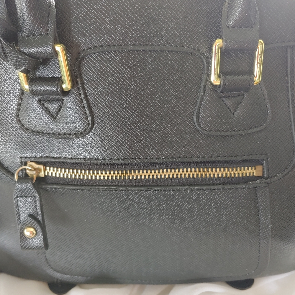 ๐๐ SEND OFFERS ! ๐๐LONDON FOG PURSE. - Picture 6 of 10